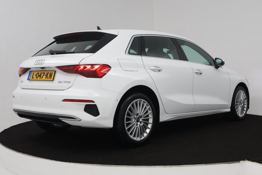 Audi A3 Sportback 30 TFSI Business edition (DIGITALE COCKPIT, CAMERA, LANE-ASSIST, CRUISE CONTROL ADAPTIEF, PARKEERSENSOREN)