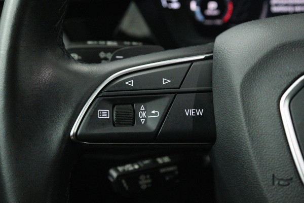 Audi A3 Sportback 30 TFSI Business edition (DIGITALE COCKPIT, CAMERA, LANE-ASSIST, CRUISE CONTROL ADAPTIEF, PARKEERSENSOREN)