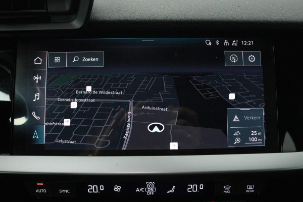 Audi A3 Sportback 30 TFSI Business edition (DIGITALE COCKPIT, CAMERA, LANE-ASSIST, CRUISE CONTROL ADAPTIEF, PARKEERSENSOREN)