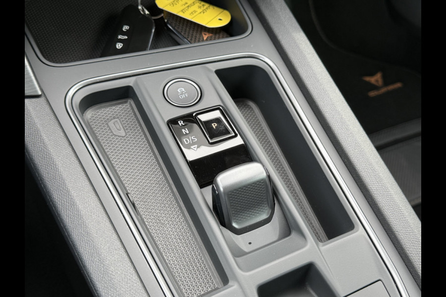 CUPRA Formentor 1.4 e-Hybrid VZ Performance | ACC | Camera | LED | Keyless | Memory | 19 inch CUPRA Formentor 1.4 e-Hybrid VZ Performance | ACC | Camera | LED | Keyless | Memory | 19 inch