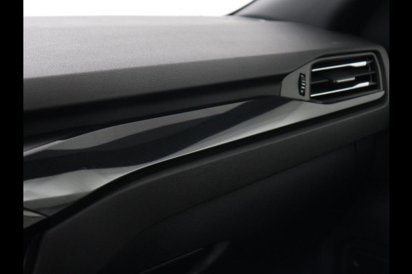 Ford Kuga 2.5 PHEV ST-Line X | Panoramadak | Adaptive cruise | 360 Camera | Leder/Alcantara | Carplay | Full LED | Navigatie | Keyless | Digital Cockpit | Plug In Ford Kuga 2.5 PHEV ST-Line X | Panoramadak | Adaptive cruise | 360 Camera | Leder/Alcantara | Carplay | Full LED | Navigatie | Keyless | Digital Cockpit | Plug In