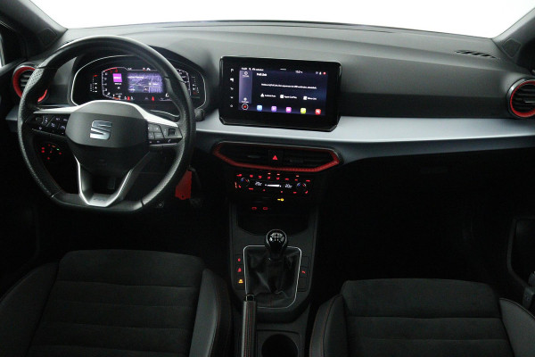 Seat Ibiza 1.0 EcoTSI FR Business Intense (DIGITALE COCKPIT, STOELVERWARMING, CRUISE ADAPTIEF, CARPLAY NAVIGATIE) Seat Ibiza 1.0 EcoTSI FR Business Intense (DIGITALE COCKPIT, STOELVERWARMING, CRUISE ADAPTIEF, CARPLAY NAVIGATIE)