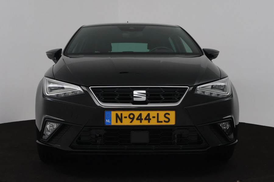 Seat Ibiza 1.0 EcoTSI FR Business Intense (DIGITALE COCKPIT, STOELVERWARMING, CRUISE ADAPTIEF, CARPLAY NAVIGATIE) Seat Ibiza 1.0 EcoTSI FR Business Intense (DIGITALE COCKPIT, STOELVERWARMING, CRUISE ADAPTIEF, CARPLAY NAVIGATIE)