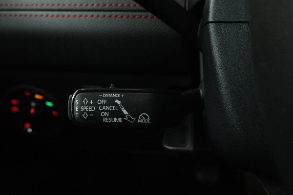 Seat Ibiza 1.0 TSI FR Business Intense (PANORAMADAK, CRUISE ADAPTIEF, ACHTERUITRIJCAMERA, CARPLAY NAVIGATIE, PARKEERSENSOREN) Seat Ibiza 1.0 TSI FR Business Intense (PANORAMADAK, CRUISE ADAPTIEF, ACHTERUITRIJCAMERA, CARPLAY NAVIGATIE, PARKEERSENSOREN)