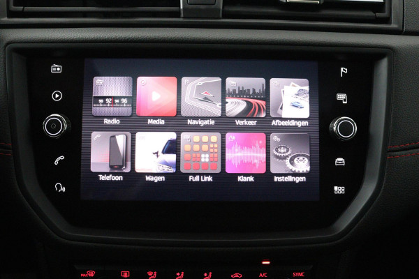 Seat Ibiza 1.0 TSI FR Business Intense (PANORAMADAK, CRUISE ADAPTIEF, ACHTERUITRIJCAMERA, CARPLAY NAVIGATIE, PARKEERSENSOREN) Seat Ibiza 1.0 TSI FR Business Intense (PANORAMADAK, CRUISE ADAPTIEF, ACHTERUITRIJCAMERA, CARPLAY NAVIGATIE, PARKEERSENSOREN)