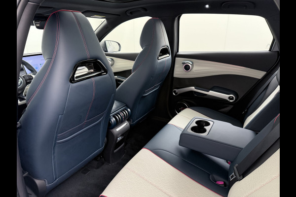 BYD ATTO 3 60kWh Design SOH 99% Pano-dak Leer+Elektr.Verst. Warmtepomp Adaptieve Cruise 360°Camera Apple Carplay Android Auto Elektr.Achter Verkeersbord detectie WiFi DAB Led Rijstrooksensor Keyless Smartphone Entry Fabrieksgarantie tot 20-12-2030/150.000km Garantie op de LFP Accu tot 20-12-2030/200.000km €44.000,- Nieuw! BYD ATTO 3 60kWh Design SOH 99% Pano-dak Leer+Elektr.Verst. Warmtepomp Adaptieve Cruise 360°Camera Apple Carplay Android Auto Elektr.Achter Verkeersbord detectie WiFi DAB Led Rijstrooksensor Keyless Smartphone Entry Fabrieksgarantie tot 20-12-2030/150.000km Garantie op de LFP Accu tot 20-12-2030/200.000km €44.000,- Nieuw!