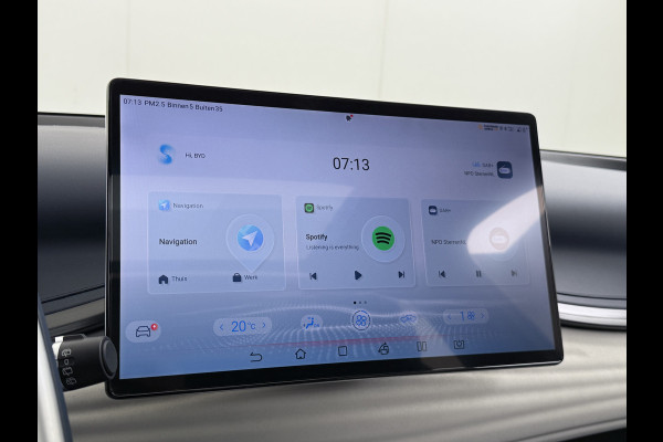 BYD ATTO 3 60kWh Design SOH 99% Pano-dak Leer+Elektr.Verst. Warmtepomp Adaptieve Cruise 360°Camera Apple Carplay Android Auto Elektr.Achter Verkeersbord detectie WiFi DAB Led Rijstrooksensor Keyless Smartphone Entry Fabrieksgarantie tot 20-12-2030/150.000km Garantie op de LFP Accu tot 20-12-2030/200.000km €44.000,- Nieuw! BYD ATTO 3 60kWh Design SOH 99% Pano-dak Leer+Elektr.Verst. Warmtepomp Adaptieve Cruise 360°Camera Apple Carplay Android Auto Elektr.Achter Verkeersbord detectie WiFi DAB Led Rijstrooksensor Keyless Smartphone Entry Fabrieksgarantie tot 20-12-2030/150.000km Garantie op de LFP Accu tot 20-12-2030/200.000km €44.000,- Nieuw!