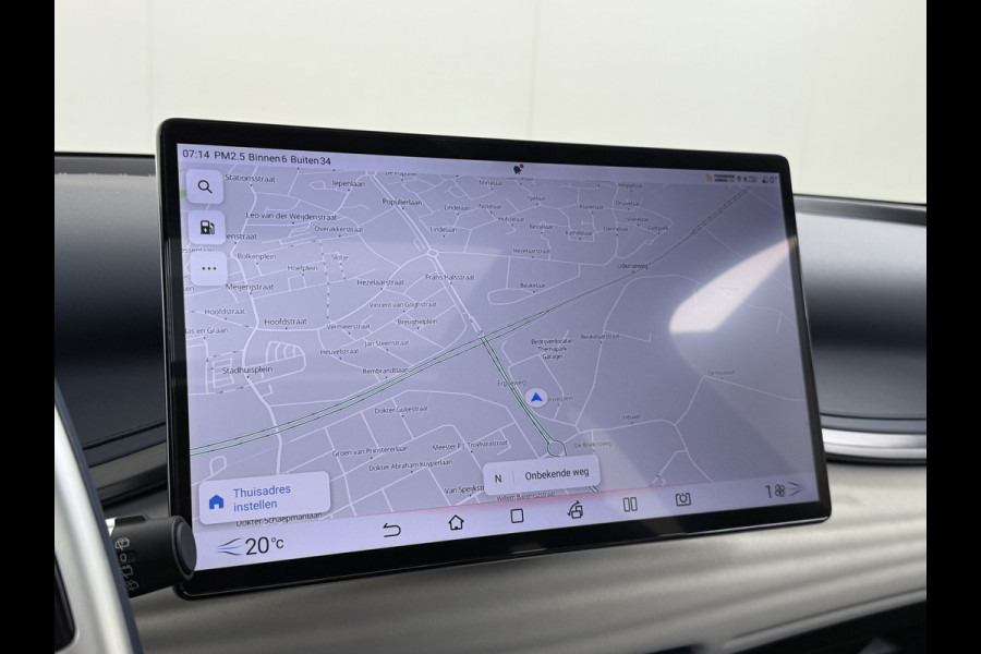 BYD ATTO 3 60kWh Design SOH 99% Pano-dak Leer+Elektr.Verst. Warmtepomp Adaptieve Cruise 360°Camera Apple Carplay Android Auto Elektr.Achter Verkeersbord detectie WiFi DAB Led Rijstrooksensor Keyless Smartphone Entry Fabrieksgarantie tot 20-12-2030/150.000km Garantie op de LFP Accu tot 20-12-2030/200.000km €44.000,- Nieuw! BYD ATTO 3 60kWh Design SOH 99% Pano-dak Leer+Elektr.Verst. Warmtepomp Adaptieve Cruise 360°Camera Apple Carplay Android Auto Elektr.Achter Verkeersbord detectie WiFi DAB Led Rijstrooksensor Keyless Smartphone Entry Fabrieksgarantie tot 20-12-2030/150.000km Garantie op de LFP Accu tot 20-12-2030/200.000km €44.000,- Nieuw!