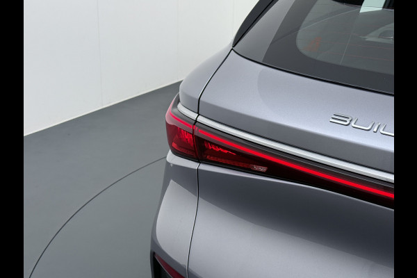 BYD ATTO 3 60kWh Design SOH 99% Pano-dak Leer+Elektr.Verst. Warmtepomp Adaptieve Cruise 360°Camera Apple Carplay Android Auto Elektr.Achter Verkeersbord detectie WiFi DAB Led Rijstrooksensor Keyless Smartphone Entry Fabrieksgarantie tot 20-12-2030/150.000km Garantie op de LFP Accu tot 20-12-2030/200.000km €44.000,- Nieuw! BYD ATTO 3 60kWh Design SOH 99% Pano-dak Leer+Elektr.Verst. Warmtepomp Adaptieve Cruise 360°Camera Apple Carplay Android Auto Elektr.Achter Verkeersbord detectie WiFi DAB Led Rijstrooksensor Keyless Smartphone Entry Fabrieksgarantie tot 20-12-2030/150.000km Garantie op de LFP Accu tot 20-12-2030/200.000km €44.000,- Nieuw!