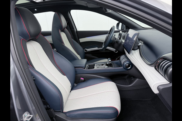 BYD ATTO 3 60kWh Design SOH 99% Pano-dak Leer+Elektr.Verst. Warmtepomp Adaptieve Cruise 360°Camera Apple Carplay Android Auto Elektr.Achter Verkeersbord detectie WiFi DAB Led Rijstrooksensor Keyless Smartphone Entry Fabrieksgarantie tot 20-12-2030/150.000km Garantie op de LFP Accu tot 20-12-2030/200.000km €44.000,- Nieuw! BYD ATTO 3 60kWh Design SOH 99% Pano-dak Leer+Elektr.Verst. Warmtepomp Adaptieve Cruise 360°Camera Apple Carplay Android Auto Elektr.Achter Verkeersbord detectie WiFi DAB Led Rijstrooksensor Keyless Smartphone Entry Fabrieksgarantie tot 20-12-2030/150.000km Garantie op de LFP Accu tot 20-12-2030/200.000km €44.000,- Nieuw!