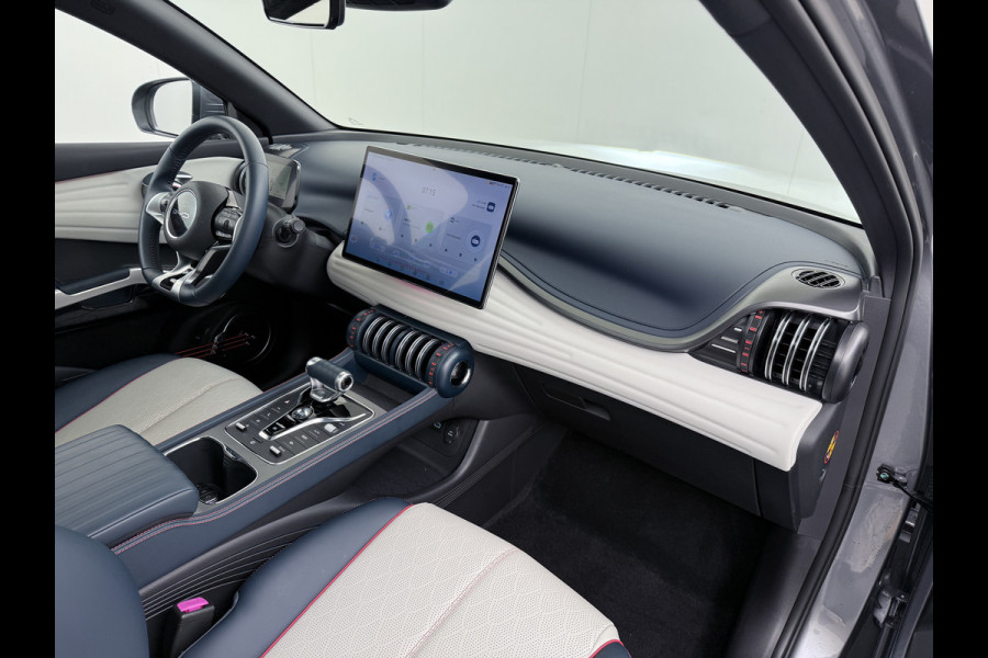 BYD ATTO 3 60kWh Design SOH 99% Pano-dak Leer+Elektr.Verst. Warmtepomp Adaptieve Cruise 360°Camera Apple Carplay Android Auto Elektr.Achter Verkeersbord detectie WiFi DAB Led Rijstrooksensor Keyless Smartphone Entry Fabrieksgarantie tot 20-12-2030/150.000km Garantie op de LFP Accu tot 20-12-2030/200.000km €44.000,- Nieuw! BYD ATTO 3 60kWh Design SOH 99% Pano-dak Leer+Elektr.Verst. Warmtepomp Adaptieve Cruise 360°Camera Apple Carplay Android Auto Elektr.Achter Verkeersbord detectie WiFi DAB Led Rijstrooksensor Keyless Smartphone Entry Fabrieksgarantie tot 20-12-2030/150.000km Garantie op de LFP Accu tot 20-12-2030/200.000km €44.000,- Nieuw!