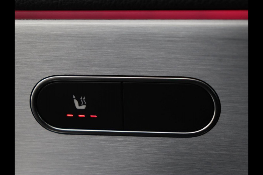 Mercedes-Benz A-Klasse 180d Business Solution AMG | Carplay | Stoelverwarming | Sfeerverlichting | Park Assist | Navigatie | Widescreen | Full LED | Camera Mercedes-Benz A-Klasse 180d Business Solution AMG | Carplay | Stoelverwarming | Sfeerverlichting | Park Assist | Navigatie | Widescreen | Full LED | Camera