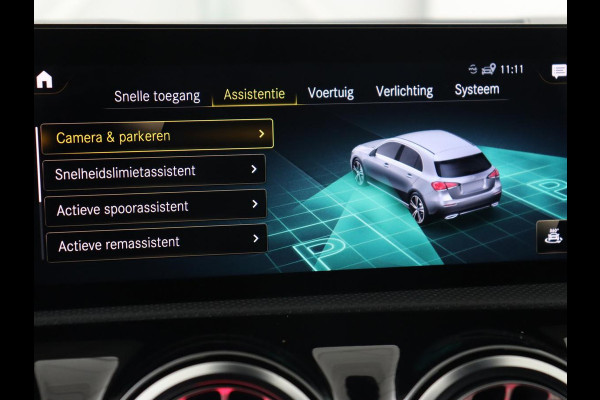 Mercedes-Benz A-Klasse 180d Business Solution AMG | Carplay | Stoelverwarming | Sfeerverlichting | Park Assist | Navigatie | Widescreen | Full LED | Camera Mercedes-Benz A-Klasse 180d Business Solution AMG | Carplay | Stoelverwarming | Sfeerverlichting | Park Assist | Navigatie | Widescreen | Full LED | Camera