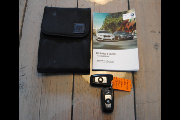 BMW 1-serie 118i Corp. L. Exec.