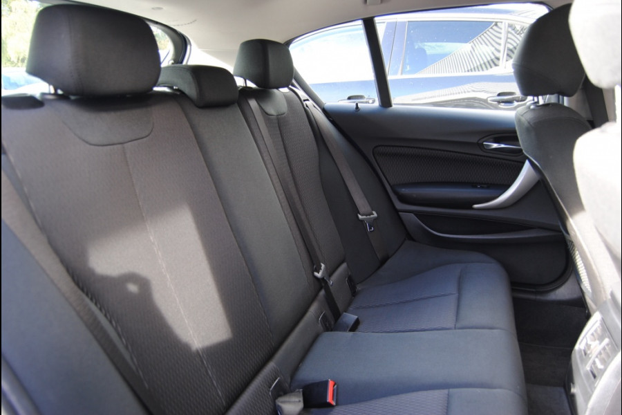 BMW 1-serie 118i Corp. L. Exec.