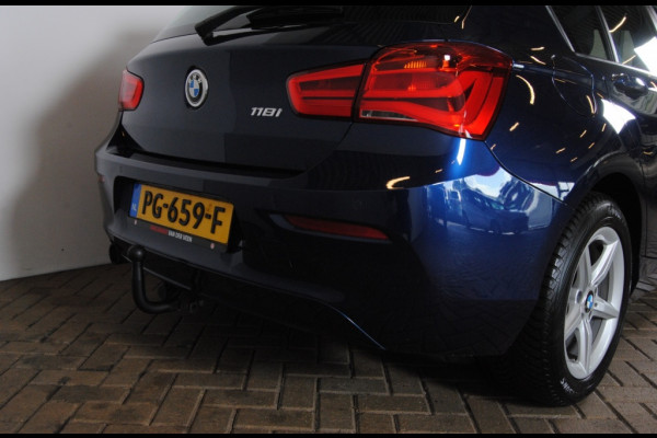 BMW 1-serie 118i Corp. L. Exec.