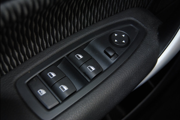 BMW 1-serie 118i Corp. L. Exec.