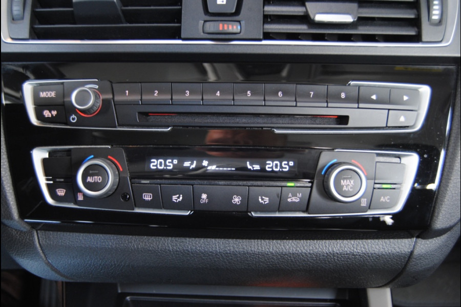 BMW 1-serie 118i Corp. L. Exec.