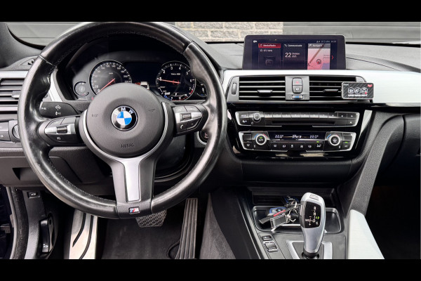 BMW 4 Serie Gran Coupé 418i Exe M-Sport Aut. org NL M-Pakket | Sportinterieur BMW 4 Serie Gran Coupé 418i Exe M-Sport Aut. org NL M-Pakket | Sportinterieur