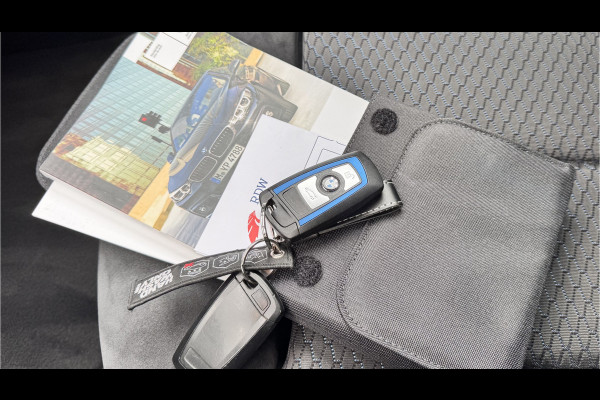 BMW 4 Serie Gran Coupé 418i Exe M-Sport Aut. org NL M-Pakket | Sportinterieur BMW 4 Serie Gran Coupé 418i Exe M-Sport Aut. org NL M-Pakket | Sportinterieur