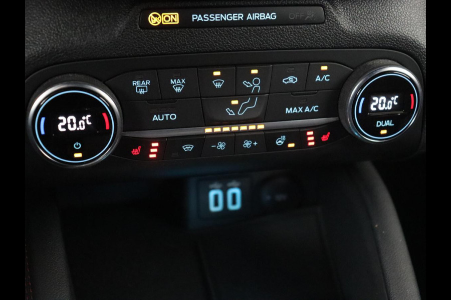 Ford Focus 1.5 EcoBoost ST Line X | Automaat | Trekhaak | Stoel & stuurverwarming | Adaptive cruise | Camera | B&O Sound | Carplay | Navigatie | Full LED Ford Focus 1.5 EcoBoost ST Line X | Automaat | Trekhaak | Stoel & stuurverwarming | Adaptive cruise | Camera | B&O Sound | Carplay | Navigatie | Full LED