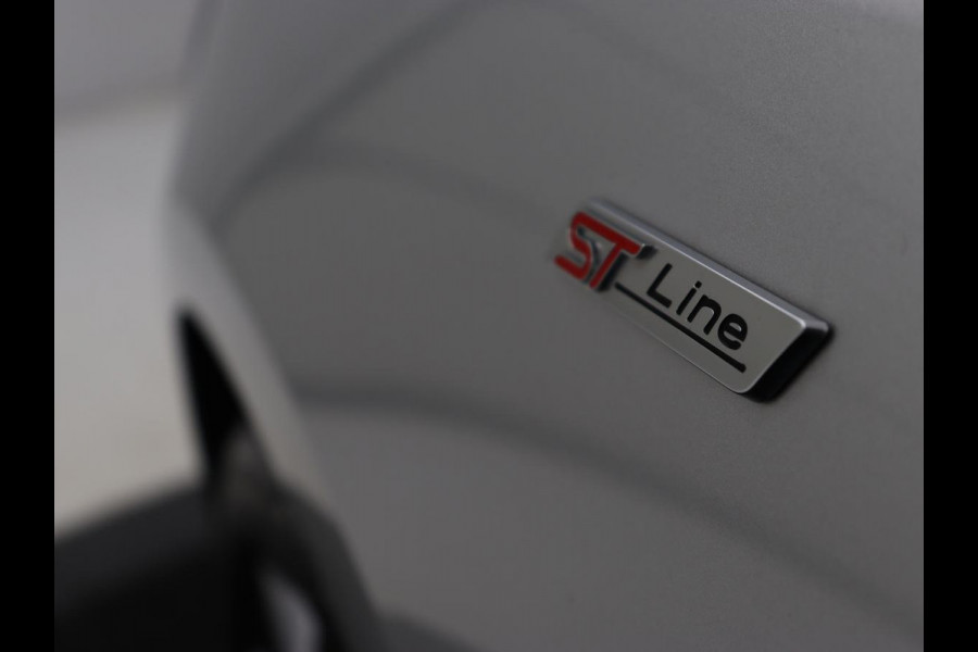 Ford Focus 1.5 EcoBoost ST Line X | Automaat | Trekhaak | Stoel & stuurverwarming | Adaptive cruise | Camera | B&O Sound | Carplay | Navigatie | Full LED Ford Focus 1.5 EcoBoost ST Line X | Automaat | Trekhaak | Stoel & stuurverwarming | Adaptive cruise | Camera | B&O Sound | Carplay | Navigatie | Full LED