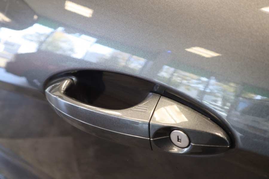 Ford EcoSport 1.0 EcoBoost ST-Line Navigatie CruiseControl Bullbar Ford EcoSport 1.0 EcoBoost ST-Line Navigatie CruiseControl Bullbar