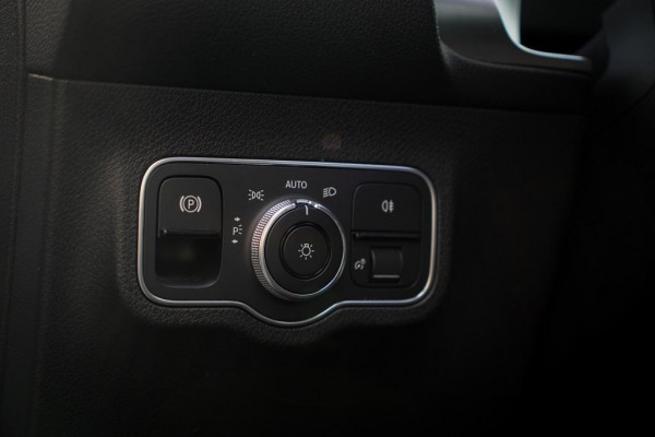 Mercedes-Benz GLB-Klasse AMG 35 4M Premium+ / Grijs Kenteken / Excl BTW / Burmester / Pano / 21''