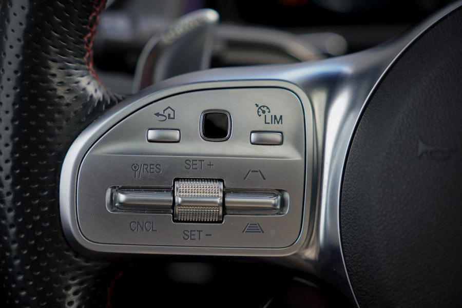 Mercedes-Benz GLB-Klasse AMG 35 4M Premium+ / Grijs Kenteken / Excl BTW / Burmester / Pano / 21''