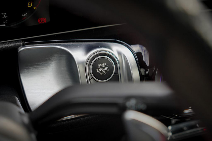 Mercedes-Benz GLB-Klasse AMG 35 4M Premium+ / Grijs Kenteken / Excl BTW / Burmester / Pano / 21''