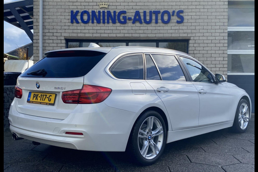 BMW 3 Serie Touring 320i High Executive/ Leer/ Clima/ Verw. stoelen/ Trekhaak