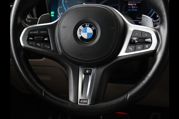 BMW 3-serie 320e High Executive | M Sport | Panoramadak | Leder | Adaptive cruise | Laser Light | Stoel & stuurverwarming | Park Assist | Sportstoelen | Carplay | Live Cockpit | 20'' | PHEV | Plug In BMW 3-serie 320e High Executive | M Sport | Panoramadak | Leder | Adaptive cruise | Laser Light | Stoel & stuurverwarming | Park Assist | Sportstoelen | Carplay | Live Cockpit | 20'' | PHEV | Plug In