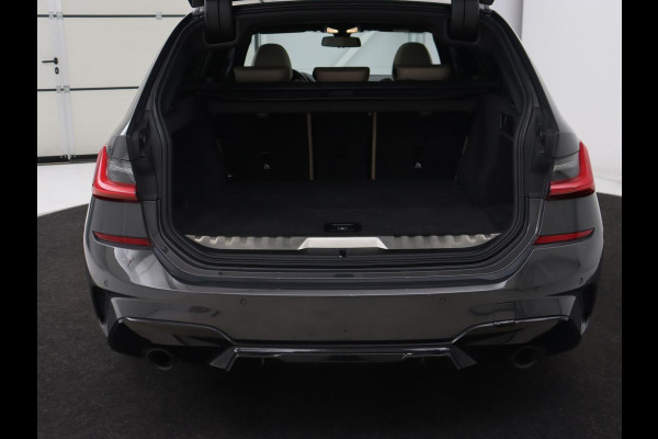 BMW 3-serie 320e High Executive | M Sport | Panoramadak | Leder | Adaptive cruise | Laser Light | Stoel & stuurverwarming | Park Assist | Sportstoelen | Carplay | Live Cockpit | 20'' | PHEV | Plug In BMW 3-serie 320e High Executive | M Sport | Panoramadak | Leder | Adaptive cruise | Laser Light | Stoel & stuurverwarming | Park Assist | Sportstoelen | Carplay | Live Cockpit | 20'' | PHEV | Plug In