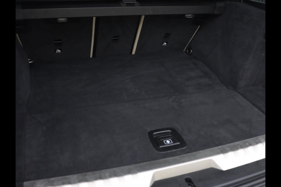 BMW 3-serie 320e High Executive | M Sport | Panoramadak | Leder | Adaptive cruise | Laser Light | Stoel & stuurverwarming | Park Assist | Sportstoelen | Carplay | Live Cockpit | 20'' | PHEV | Plug In BMW 3-serie 320e High Executive | M Sport | Panoramadak | Leder | Adaptive cruise | Laser Light | Stoel & stuurverwarming | Park Assist | Sportstoelen | Carplay | Live Cockpit | 20'' | PHEV | Plug In