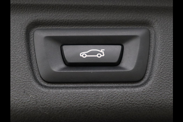 BMW 3-serie 320e High Executive | M Sport | Panoramadak | Leder | Adaptive cruise | Laser Light | Stoel & stuurverwarming | Park Assist | Sportstoelen | Carplay | Live Cockpit | 20'' | PHEV | Plug In BMW 3-serie 320e High Executive | M Sport | Panoramadak | Leder | Adaptive cruise | Laser Light | Stoel & stuurverwarming | Park Assist | Sportstoelen | Carplay | Live Cockpit | 20'' | PHEV | Plug In