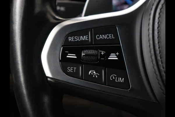 BMW 3-serie 320e High Executive | M Sport | Panoramadak | Leder | Adaptive cruise | Laser Light | Stoel & stuurverwarming | Park Assist | Sportstoelen | Carplay | Live Cockpit | 20'' | PHEV | Plug In BMW 3-serie 320e High Executive | M Sport | Panoramadak | Leder | Adaptive cruise | Laser Light | Stoel & stuurverwarming | Park Assist | Sportstoelen | Carplay | Live Cockpit | 20'' | PHEV | Plug In