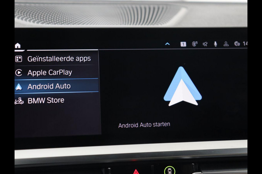 BMW 3-serie 320e High Executive | M Sport | Panoramadak | Leder | Adaptive cruise | Laser Light | Stoel & stuurverwarming | Park Assist | Sportstoelen | Carplay | Live Cockpit | 20'' | PHEV | Plug In BMW 3-serie 320e High Executive | M Sport | Panoramadak | Leder | Adaptive cruise | Laser Light | Stoel & stuurverwarming | Park Assist | Sportstoelen | Carplay | Live Cockpit | 20'' | PHEV | Plug In