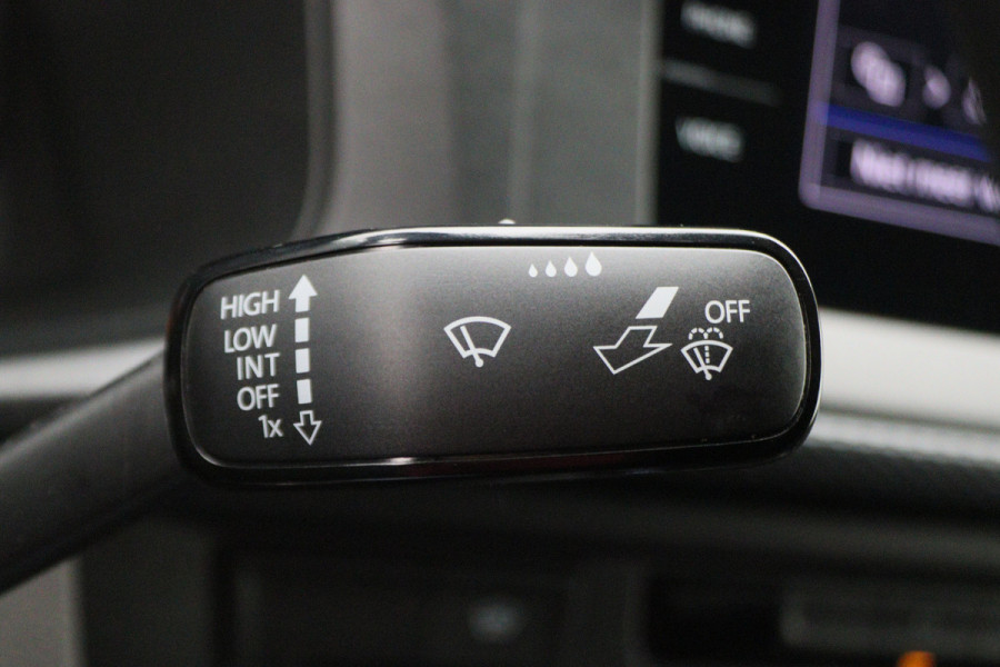 Volkswagen Transporter 2.0 TDI L1H1 Automaat 2x Schuifdeur, Apple Carplay, Cruise, DAB, PDC Volkswagen Transporter 2.0 TDI L1H1 Automaat 2x Schuifdeur, Apple Carplay, Cruise, DAB, PDC