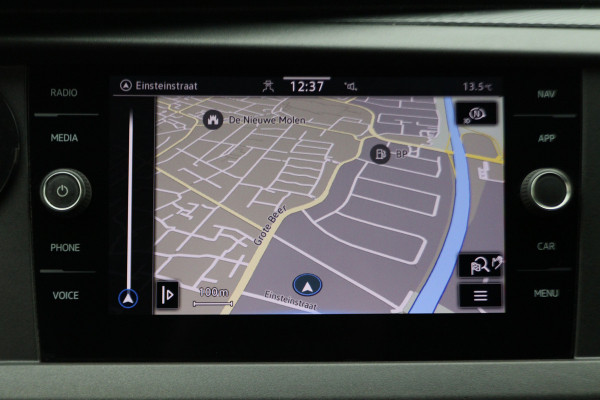 Volkswagen Transporter 2.0 TDI L1H1 Automaat 2x Schuifdeur, Apple Carplay, Cruise, DAB, PDC Volkswagen Transporter 2.0 TDI L1H1 Automaat 2x Schuifdeur, Apple Carplay, Cruise, DAB, PDC