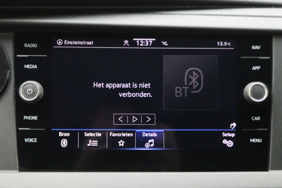 Volkswagen Transporter 2.0 TDI L1H1 Automaat 2x Schuifdeur, Apple Carplay, Cruise, DAB, PDC Volkswagen Transporter 2.0 TDI L1H1 Automaat 2x Schuifdeur, Apple Carplay, Cruise, DAB, PDC