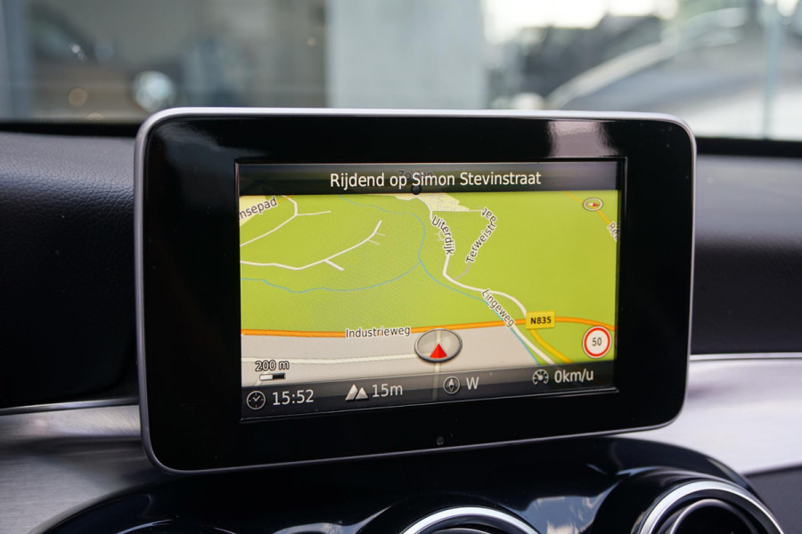 Mercedes-Benz C-Klasse Estate 180 AMG Sport Edition *INCL BTW* + PANODAK / BI-XENON / 19'' LMV / STOELVERWARMING