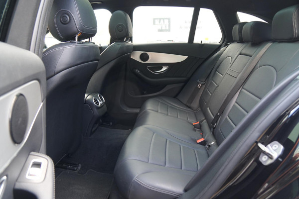 Mercedes-Benz C-Klasse Estate 180 AMG Sport Edition *INCL BTW* + PANODAK / BI-XENON / 19'' LMV / STOELVERWARMING