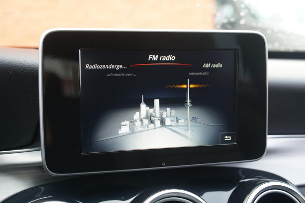 Mercedes-Benz C-Klasse Estate 180 AMG Sport Edition *INCL BTW* + PANODAK / BI-XENON / 19'' LMV / STOELVERWARMING