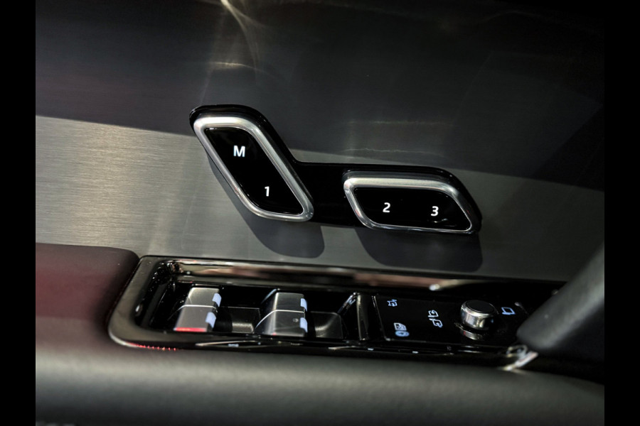 Land Rover Range Rover Sport P440e Dynamic SE MattGrey|Pano|360|Luchtv|Memory|Sfeer Land Rover Range Rover Sport P440e Dynamic SE MattGrey|Pano|360|Luchtv|Memory|Sfeer