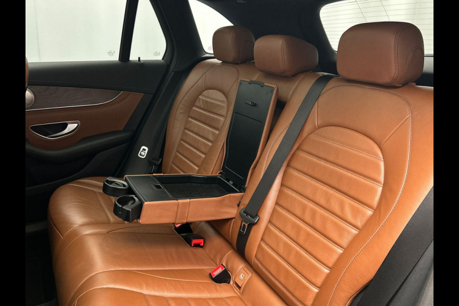 Mercedes-Benz GLC 350e 4MATIC Business PHEV Pano/dak Trekhaak Rondomzicht/Camera Mercedes-Benz GLC 350e 4MATIC Business PHEV Pano/dak Trekhaak Rondomzicht/Camera