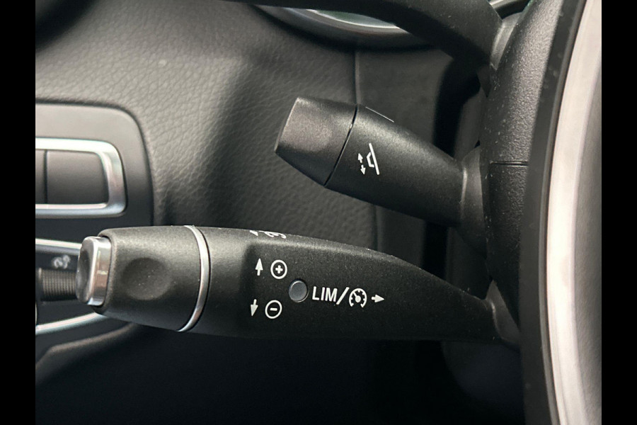 Mercedes-Benz GLC 350e 4MATIC Business PHEV Pano/dak Trekhaak Rondomzicht/Camera Mercedes-Benz GLC 350e 4MATIC Business PHEV Pano/dak Trekhaak Rondomzicht/Camera