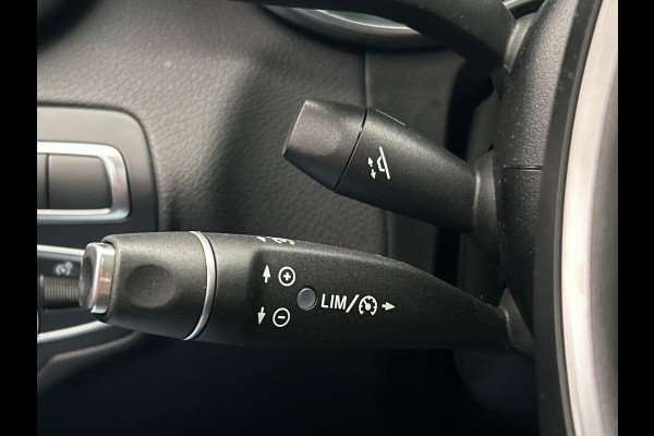 Mercedes-Benz GLC 350e 4MATIC Business PHEV Pano/dak Trekhaak Rondomzicht/Camera Mercedes-Benz GLC 350e 4MATIC Business PHEV Pano/dak Trekhaak Rondomzicht/Camera