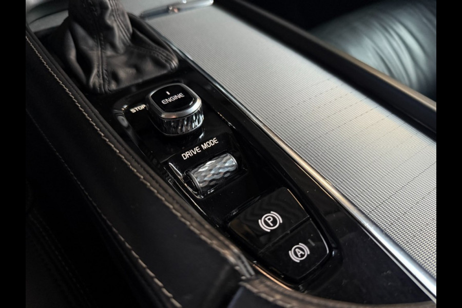 Volvo XC90 D5 Awd Inscription 7 pers dealer onderhouden Volvo XC90 D5 Awd Inscription 7 pers dealer onderhouden