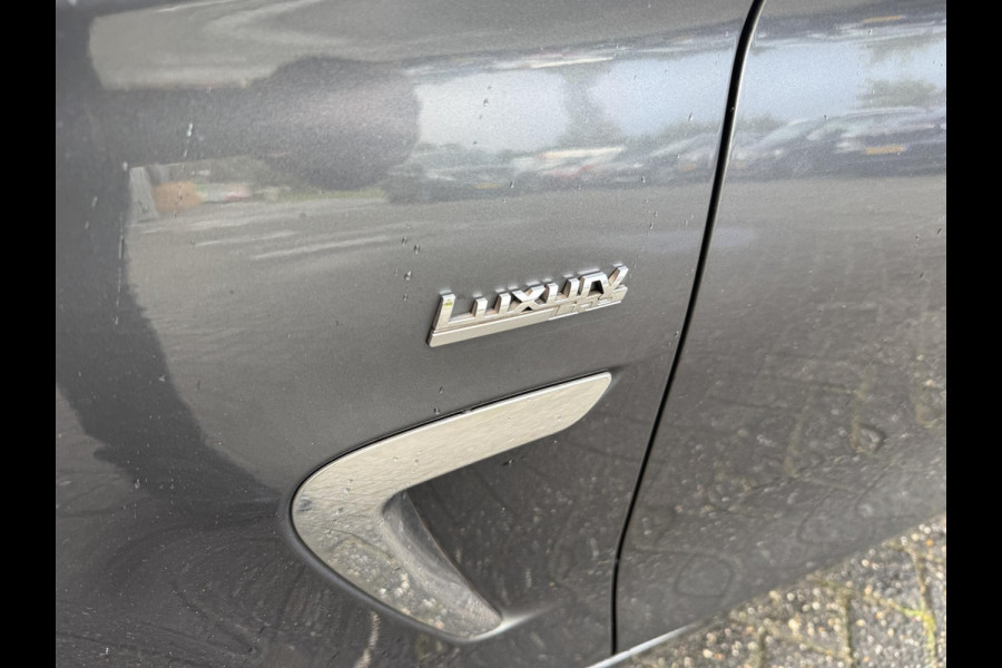 BMW 4 Serie Gran Coupé 420d Corporate Lease High Executive | Panoramadak | Camera | DAB | Lichtmetalen Velgen | Stoelverwarming |