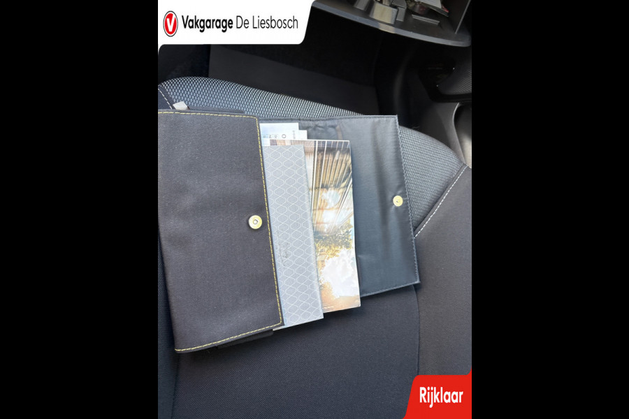 Renault Clio Estate 0.9 TCe Limited/navi/cruise control/boeken/trekhaak/bass reflex